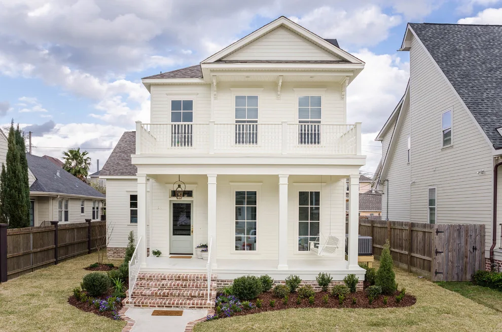 Lakeview Construction Project in Savoie by Jefferson Door Company - Photo 15