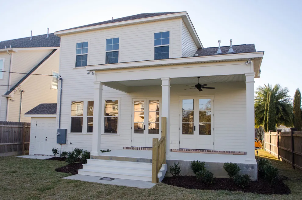 Lakeview Construction Project in Savoie by Jefferson Door Company - Photo 16