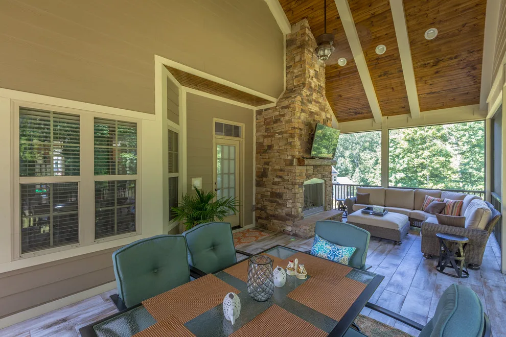 Enclosed rear porch by Chattanooga EXteriors - Photo 4