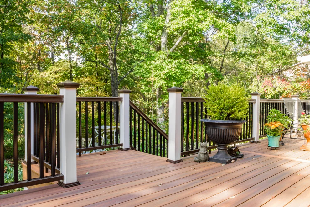 Signal Mountain Decking Initiative by Chattanooga EXteriors - Photo 5