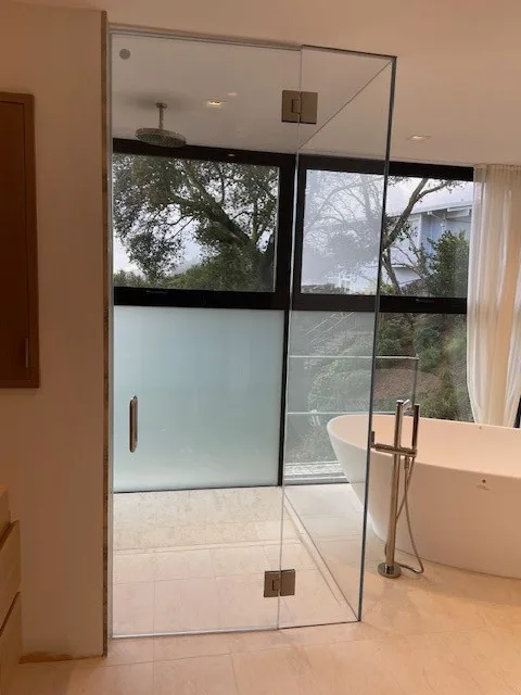 Shark Shower by R&S Glazing Specialties, Inc - Photo 3