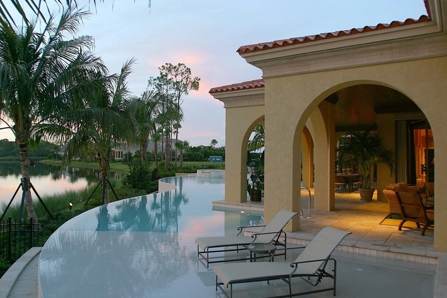 Residential by Outside Productions Inc - Photo 4