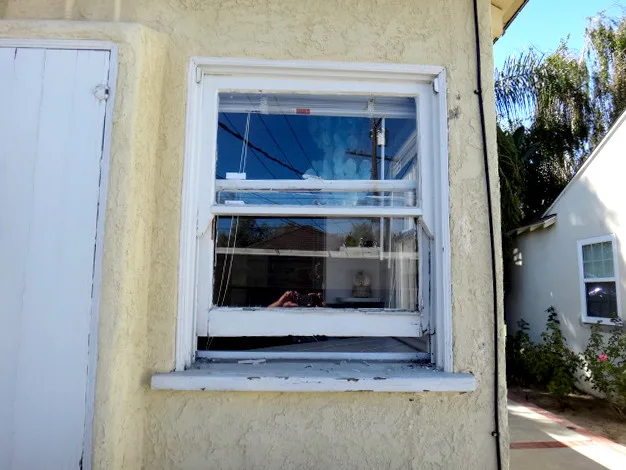 September 2011 Vinyl Double Glazed Windows by ClearChoice Windows And Doors Inc. - Photo 3