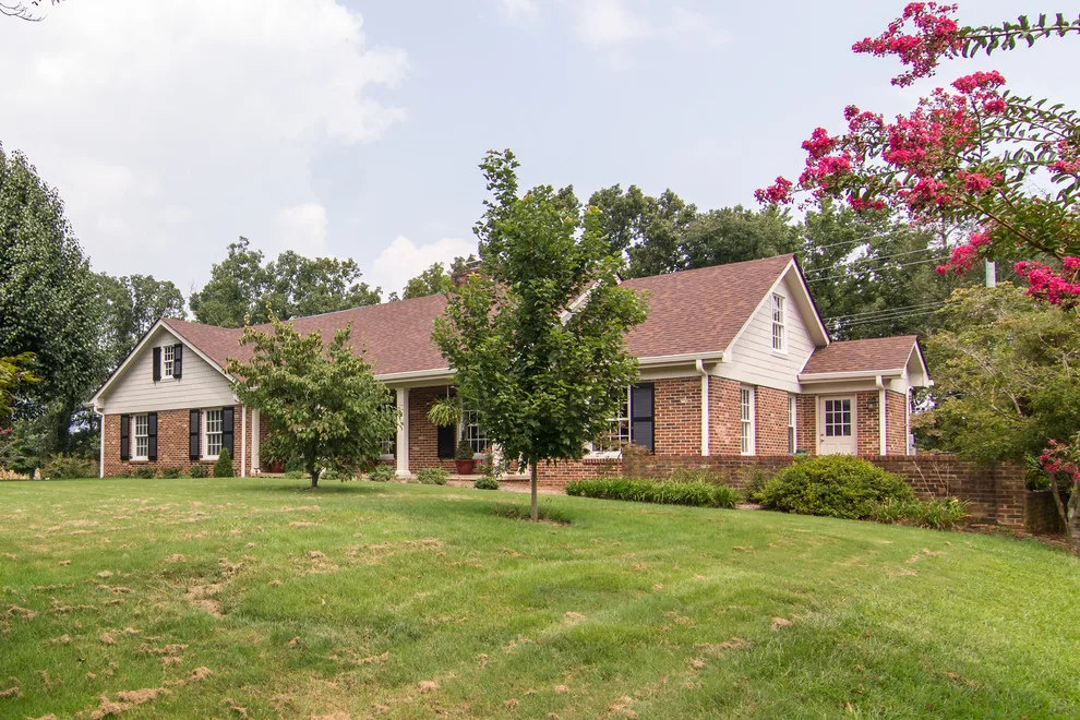 Light by Chattanooga EXteriors - Photo 10