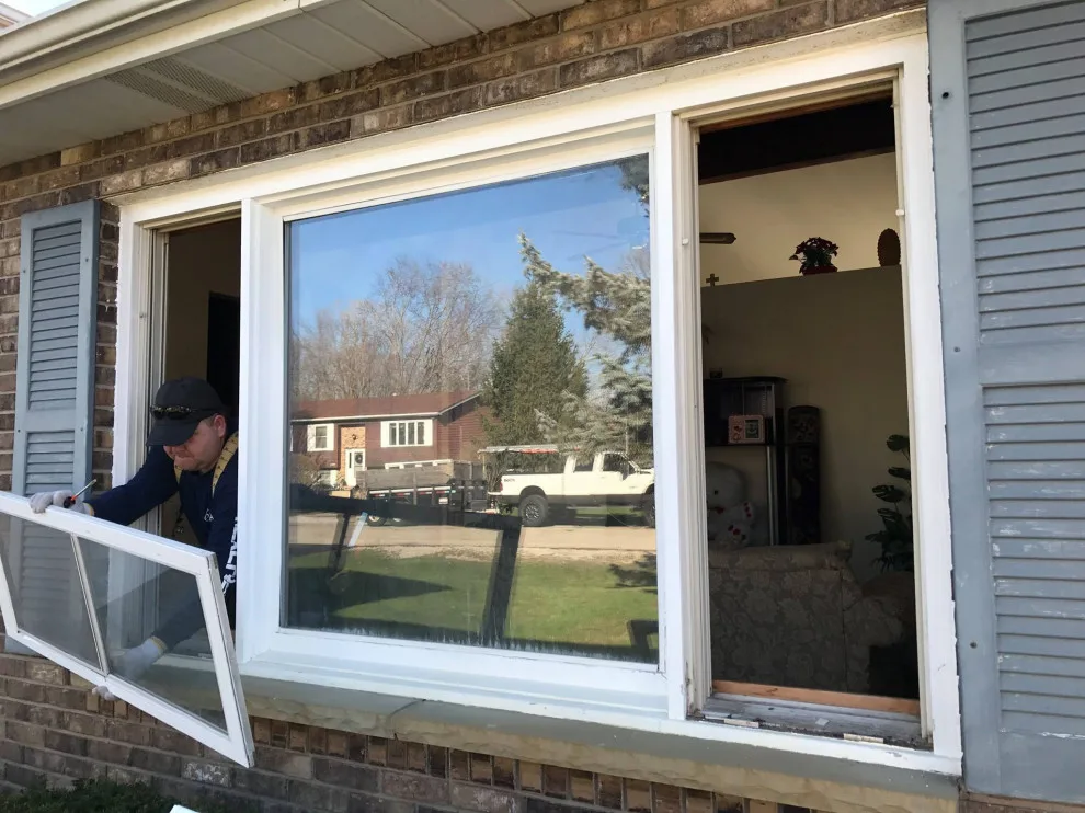 Window Renewal by Mr. Roof And Remodeling - Photo 4
