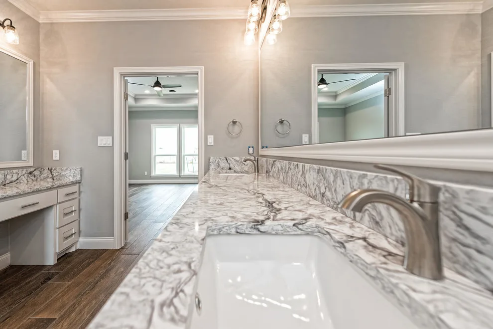 Peavy Homes, LLC - Photo 2