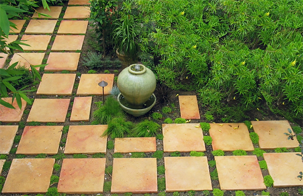 FOUNTAINS IN THE LANDSCAPE by Park Slope Design - Photo 5