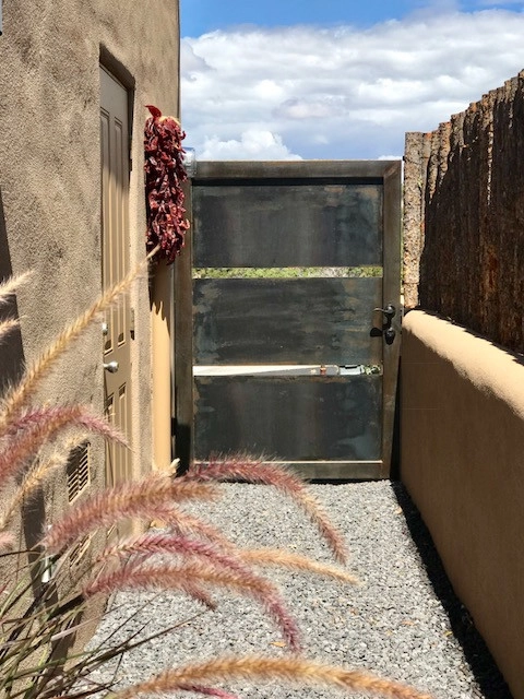 SANTA FE CONTEMPORARY PUEBLO COURTYARD by Park Slope Design - Photo 4