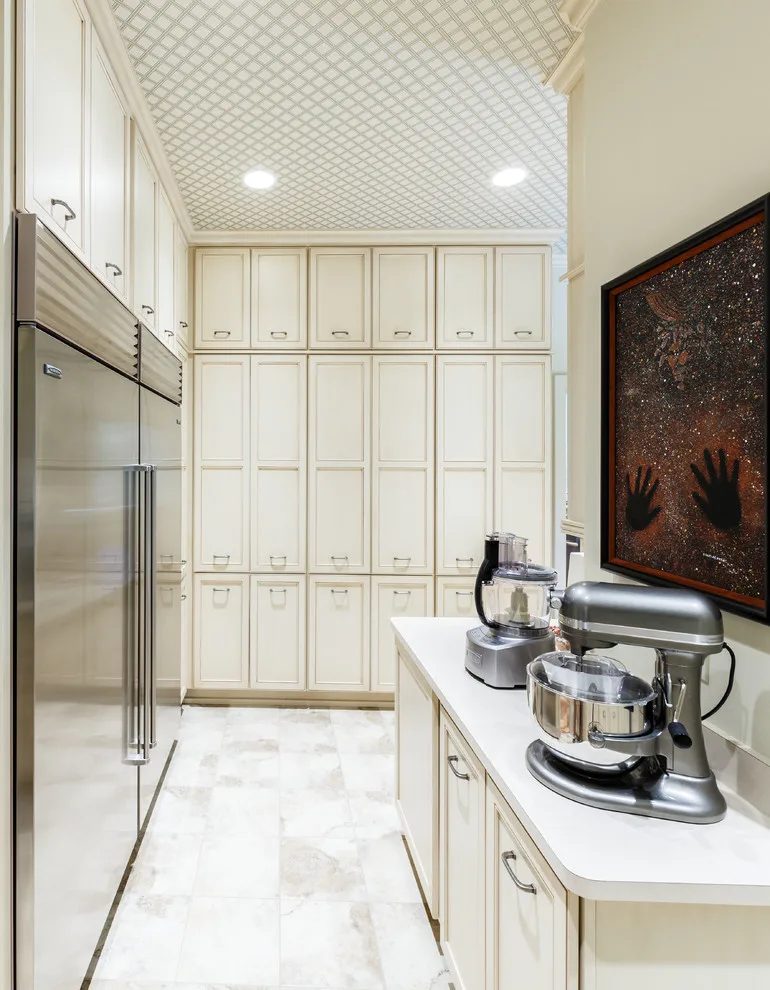 Elegant Mountainside by Veritas Fine Homes Inc - Photo 5