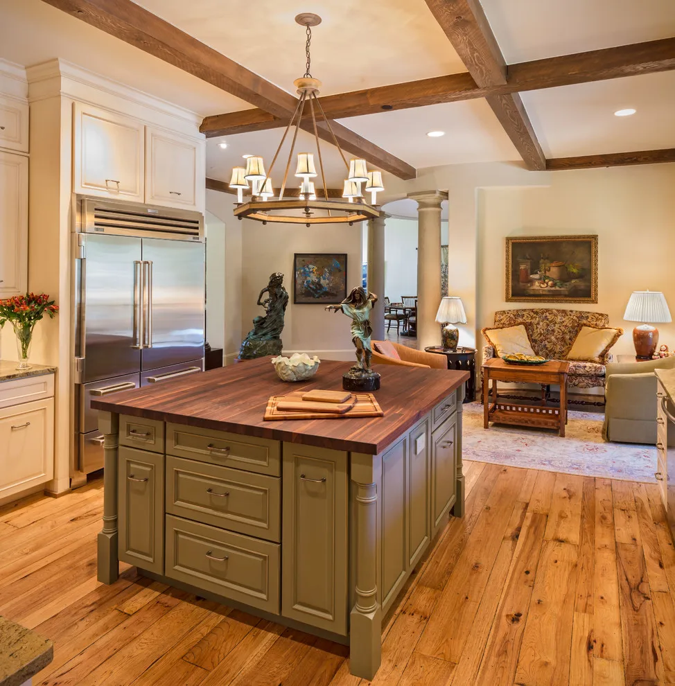 Elegant Mountainside by Veritas Fine Homes Inc - Photo 2