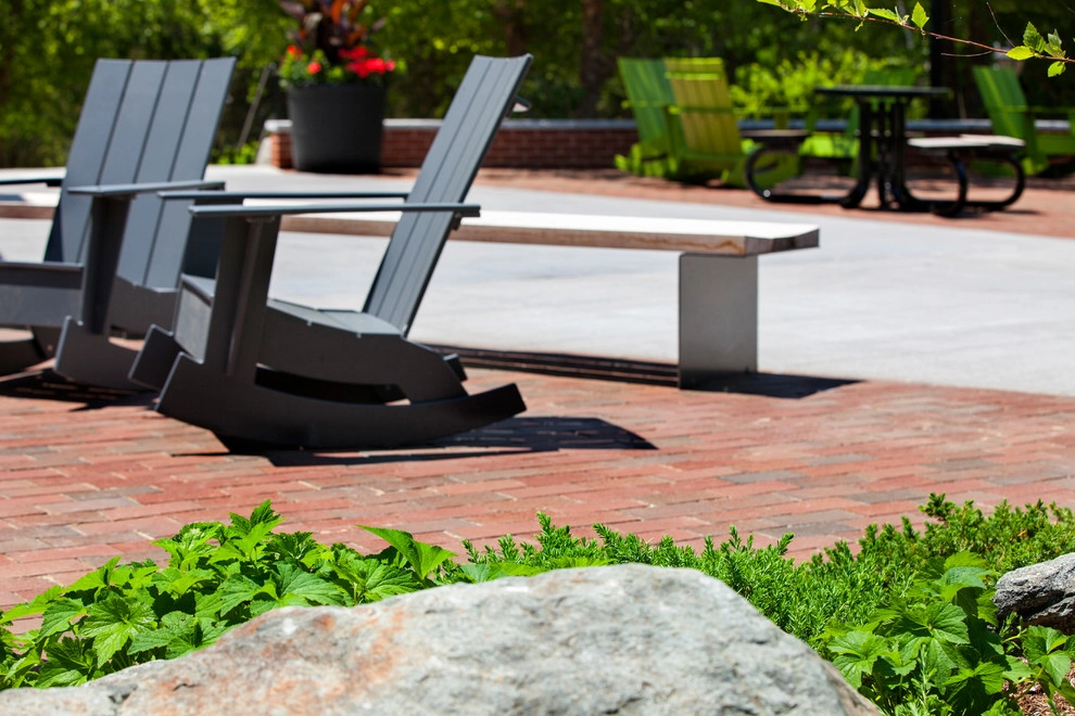 Bentley University by Pate Landscape Architecture Inc. - Photo 10