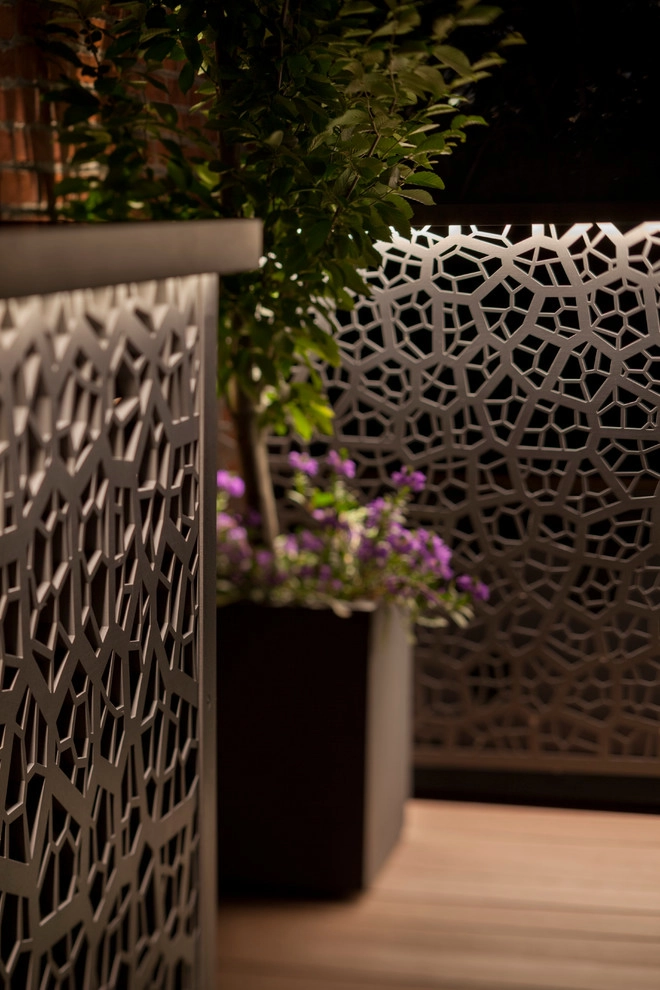Back Bay Roof Deck by Pate Landscape Architecture Inc. - Photo 5
