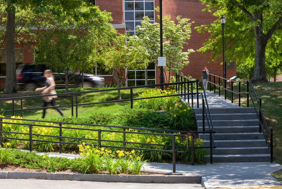 Bentley University by Pate Landscape Architecture Inc. - Photo 16