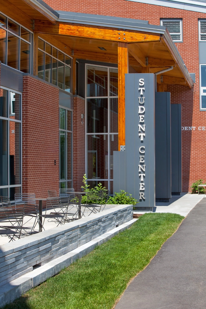 Bentley University by Pate Landscape Architecture Inc. - Photo 15