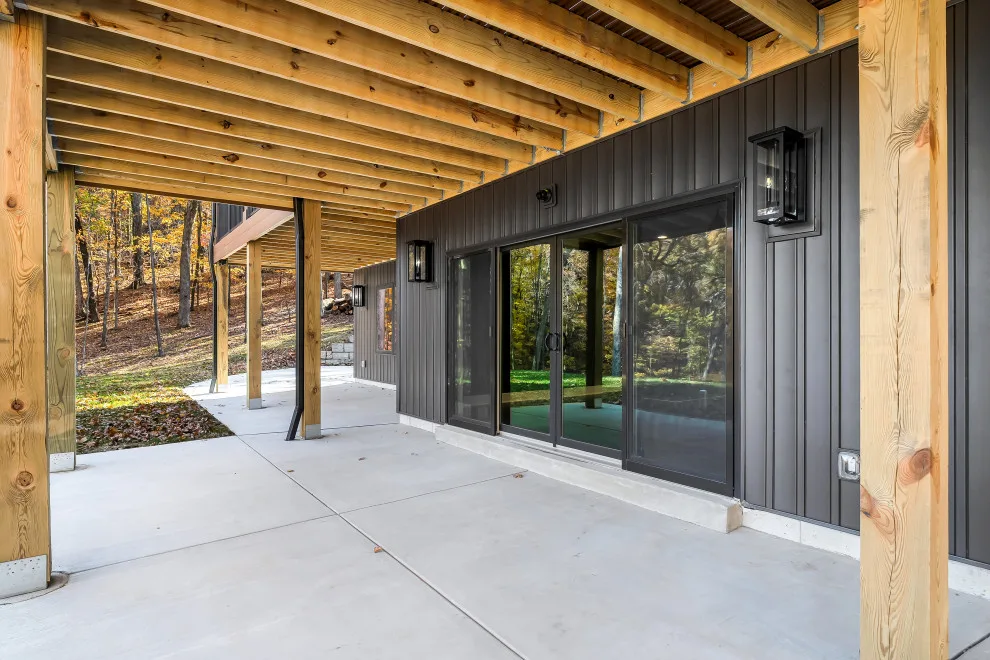 Eureka, MO Timber Frame Residence by Stockell Custom Homes & Construction - Photo 19
