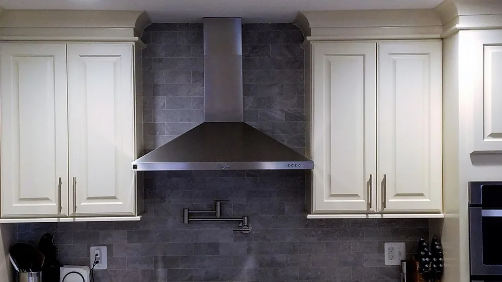 Eternal Kitchen Revamp by Evergreen Building Group, LLC. - Photo 5