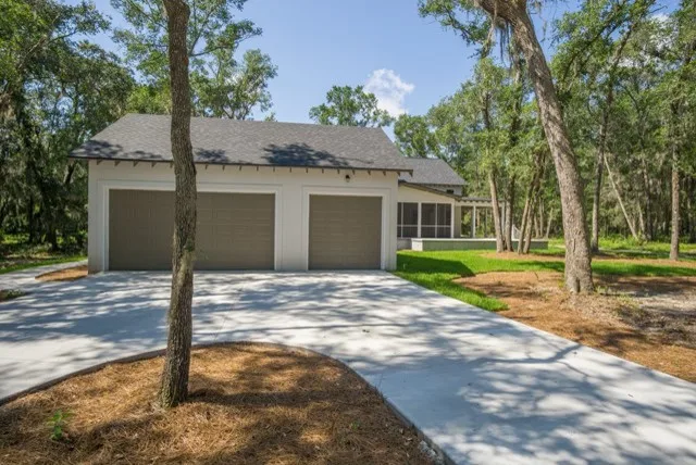 Hurricane Construction, Inc - Photo 11
