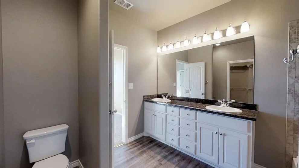 Torino - 1721 to 1799 by Roten Homes, Inc. - Photo 8