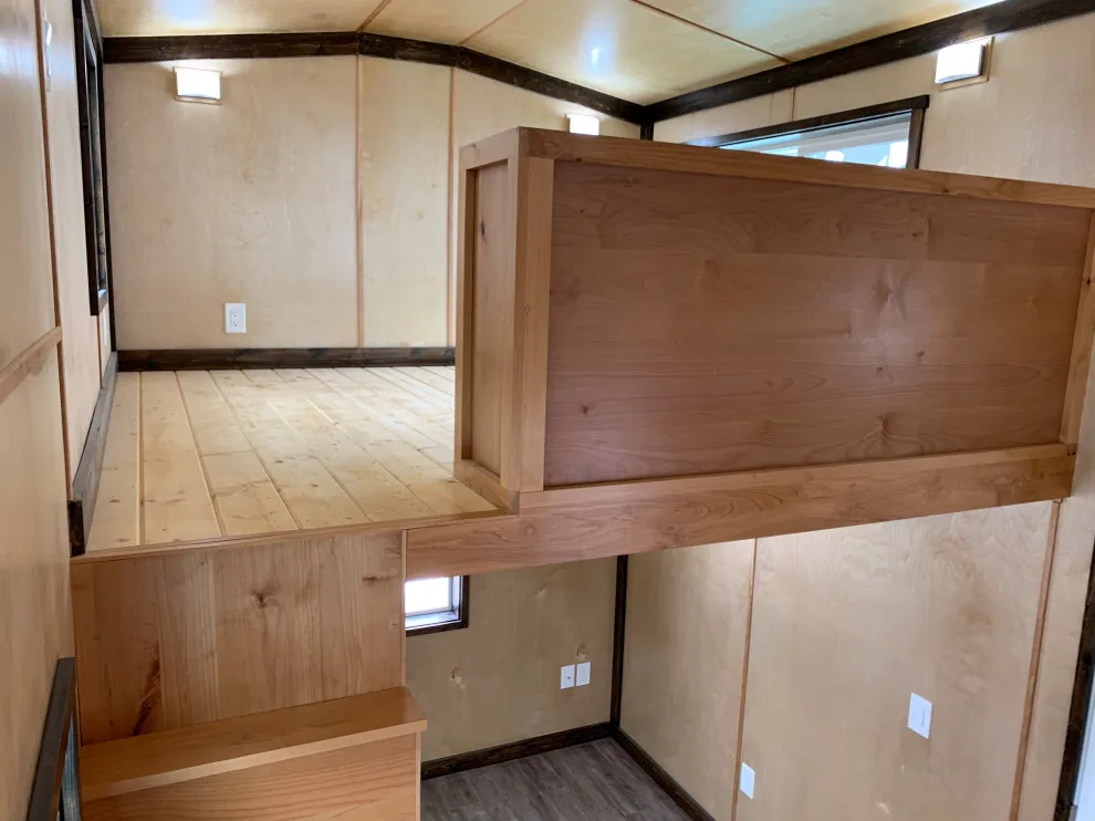 Incorrect Entry by FIRST TIER- Sheds & Structures - Photo 2