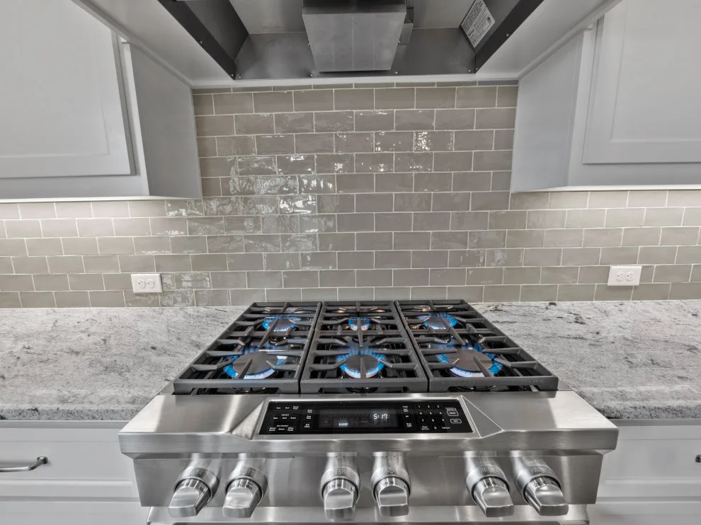 Project FB1026 Plan by Southernwood Homes - Photo 34