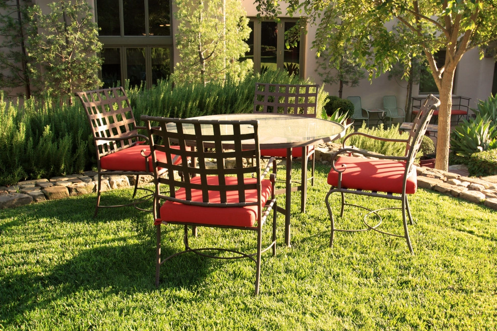 Family Compound by Paul Hendershot Design, Inc. - Photo 23