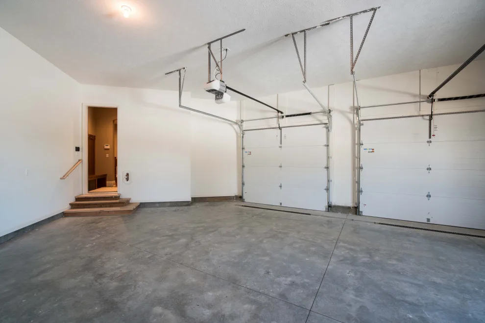 Classic Custom Residence by Bloomfield Custom Homes - Photo 32