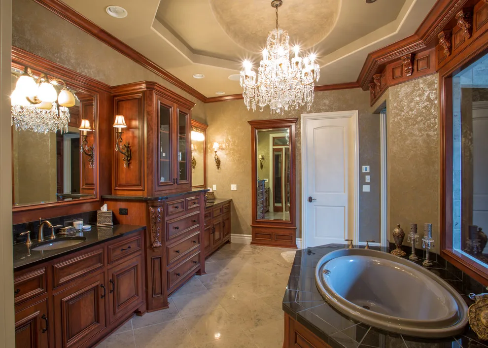 Turnberry Reimagined by Bernskoetter Construction - Photo 4