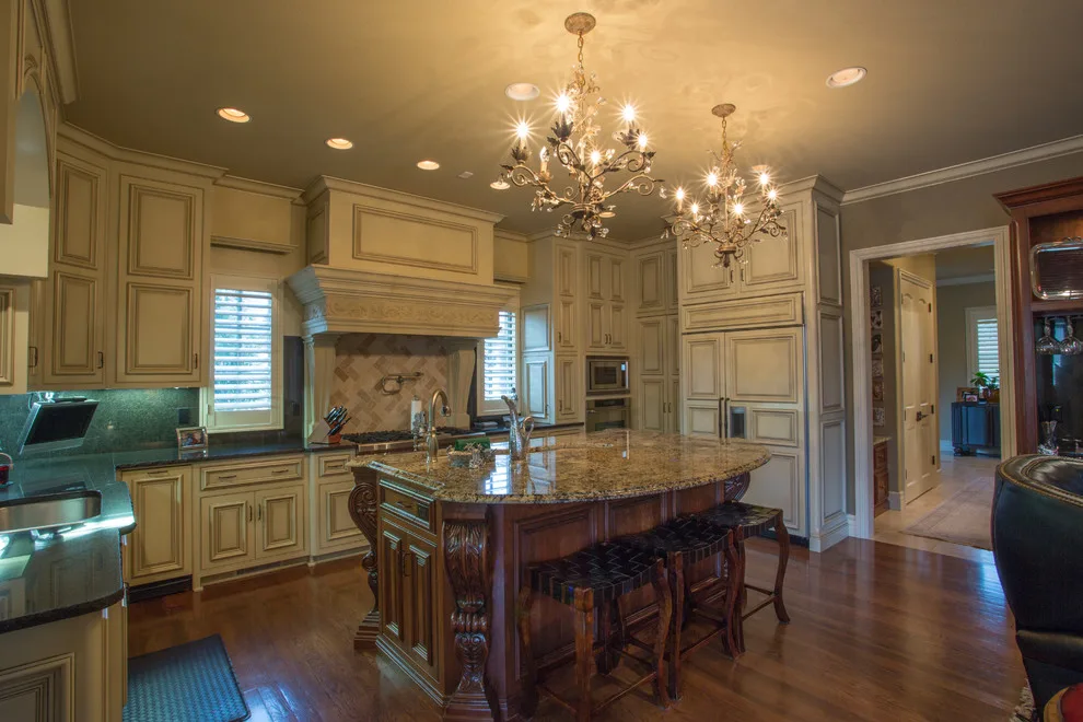 Turnberry Reimagined by Bernskoetter Construction - Photo 7
