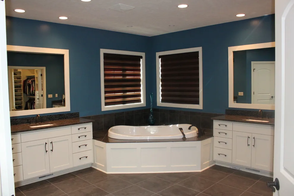 Transitional Land Residence by Rezac Construction - Photo 11