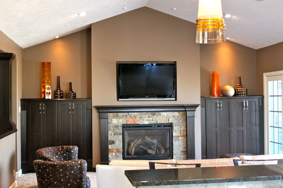 Transitional Land Residence by Rezac Construction - Photo 8
