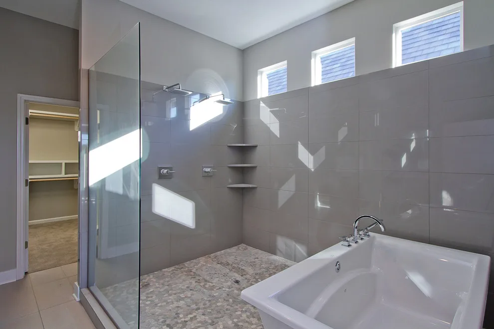 Modern Transitional Interiors by Suma Design And Construction - Photo 7