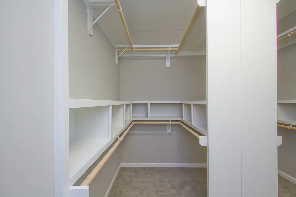Modern Transitional Interiors by Suma Design And Construction - Photo 6