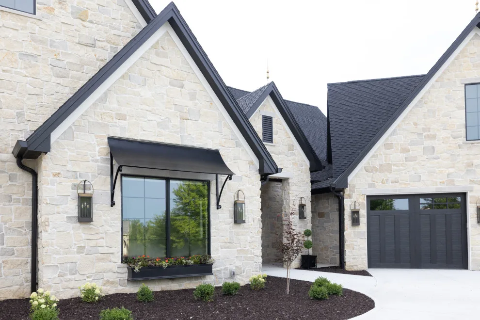 Contemporary Cottage Custom Residence by Bloomfield Custom Homes - Photo 19