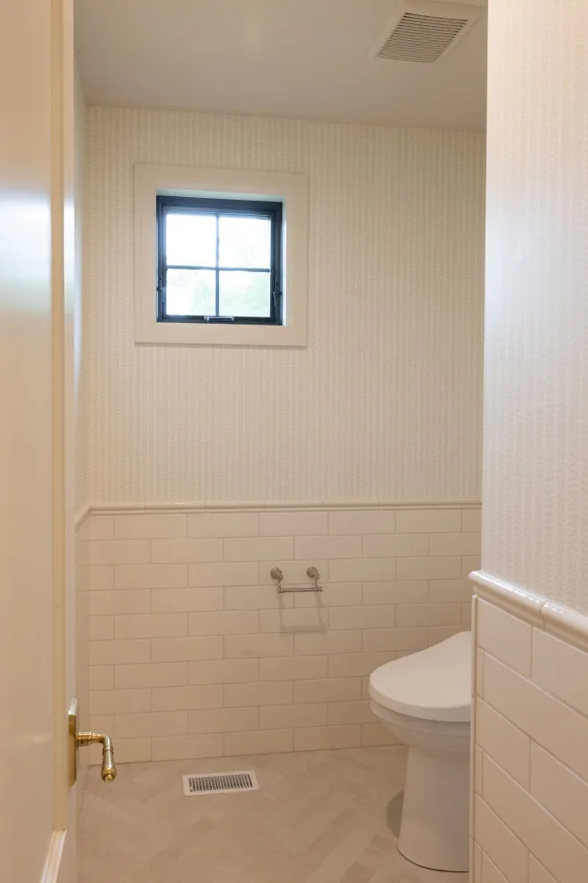 Contemporary Cottage Custom Residence by Bloomfield Custom Homes - Photo 31