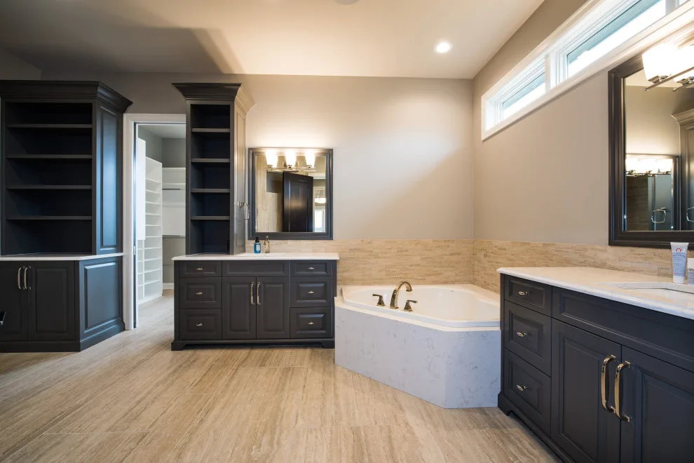Custom Home with Traditional Craftsman Style by Bloomfield Custom Homes - Photo 21