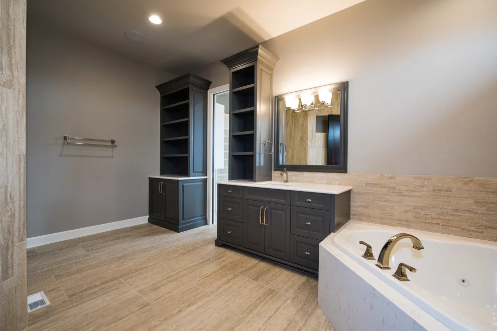 Custom Home with Traditional Craftsman Style by Bloomfield Custom Homes - Photo 12