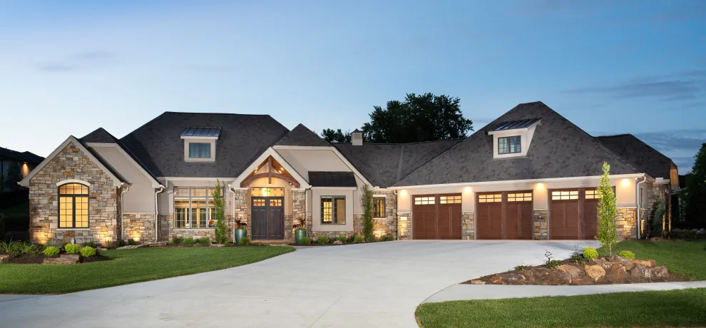 Custom Home with Traditional Craftsman Style by Bloomfield Custom Homes - Photo 18