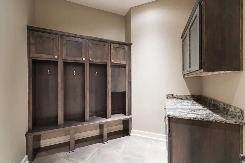 Custom Home in Transition by Bloomfield Custom Homes - Photo 16