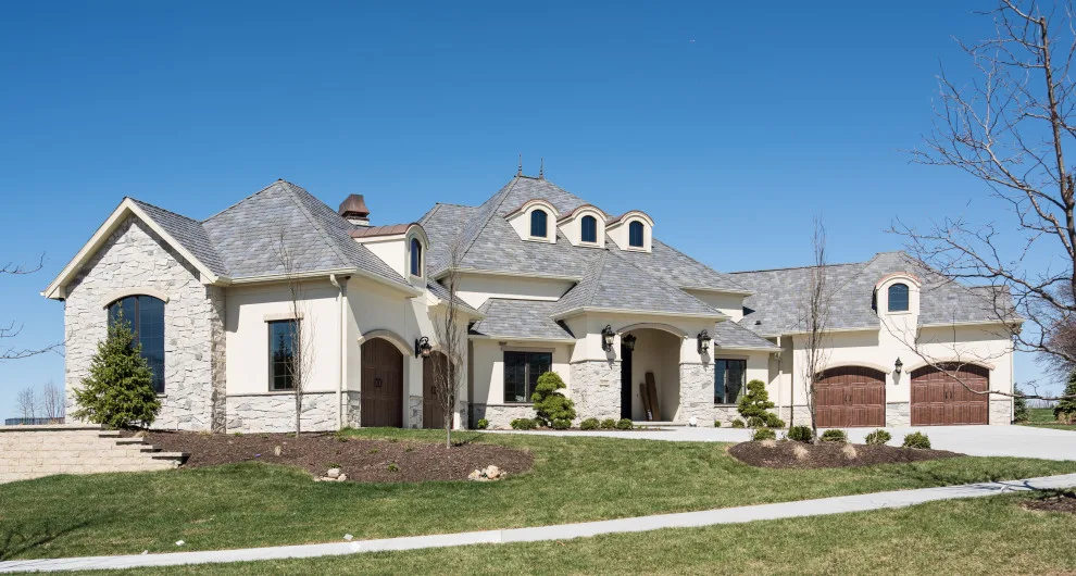 Custom Home in Transition by Bloomfield Custom Homes - Photo 39