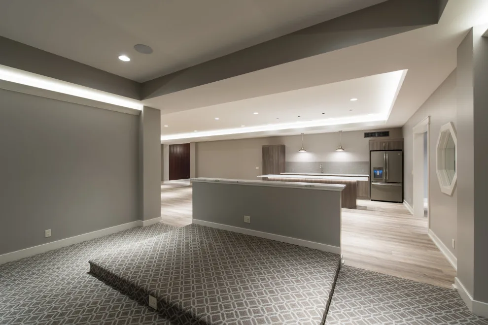 Custom Home in Transition by Bloomfield Custom Homes - Photo 58