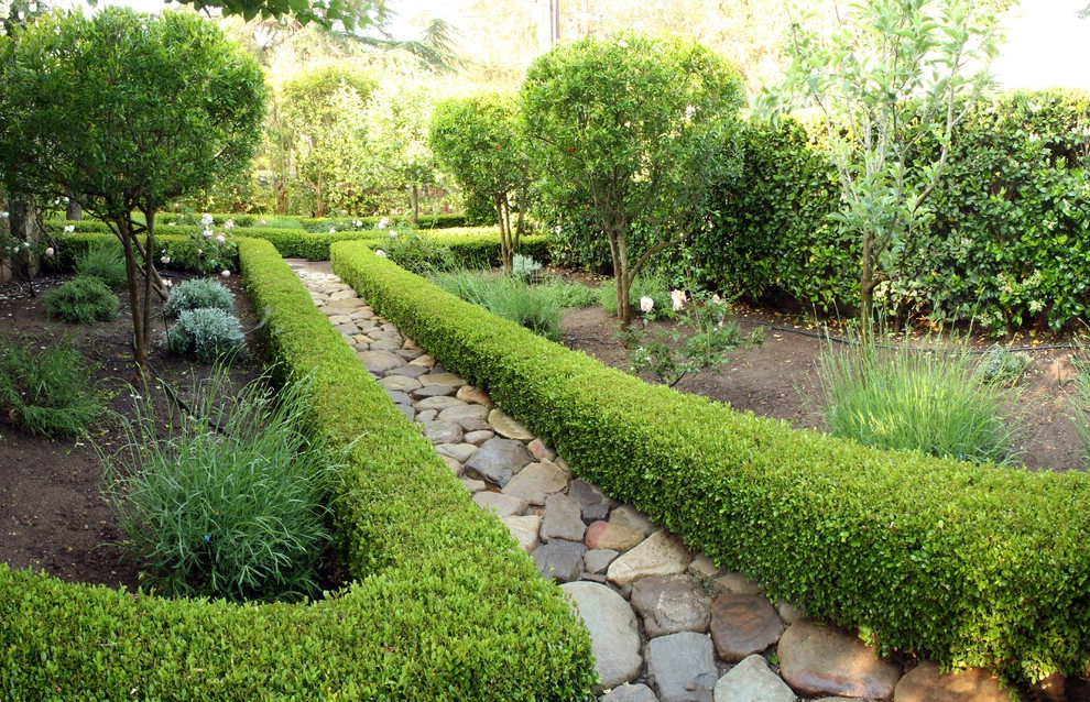 Renaissance Garden by Paul Hendershot Design, Inc. - Photo 2