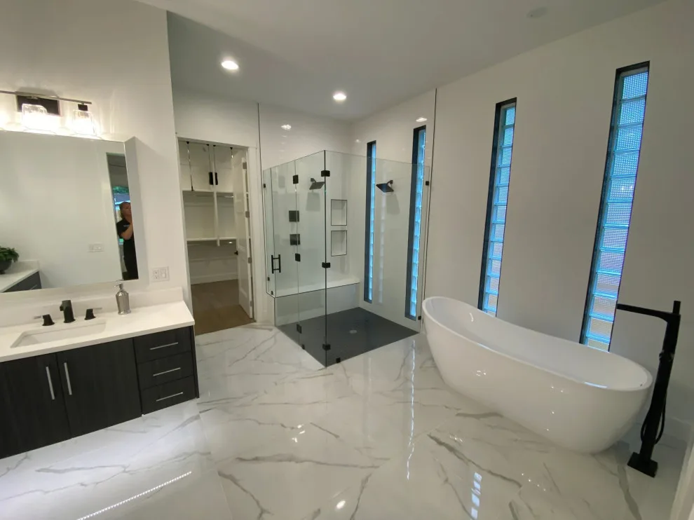 Troost Avenue Residence by Dana Build And Design - Photo 5