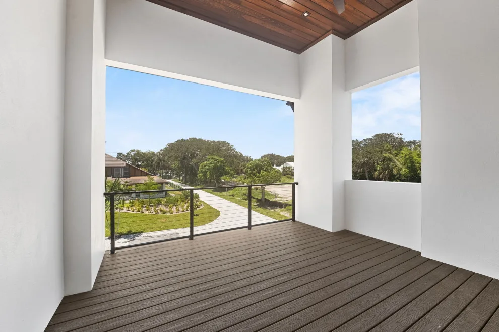 Tropical Path Unique Estate by LifeStyle Homes, Inc. - Photo 29