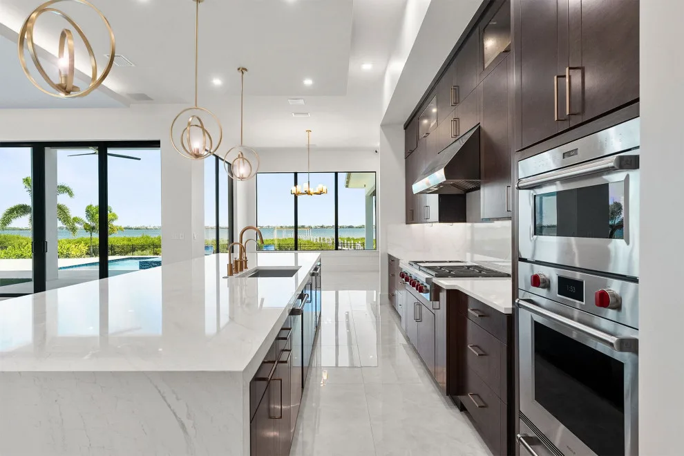 Tropical Path Unique Estate by LifeStyle Homes, Inc. - Photo 37