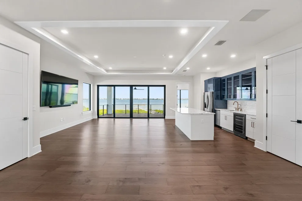 Tropical Path Unique Estate by LifeStyle Homes, Inc. - Photo 13