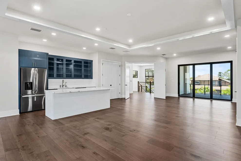Tropical Path Unique Estate by LifeStyle Homes, Inc. - Photo 36