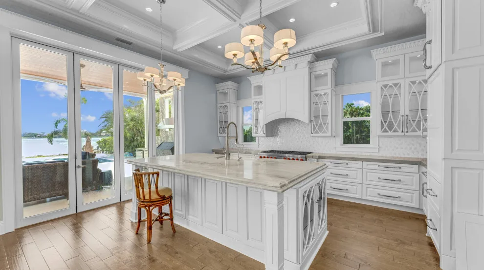 Tropical Pathway River-to-River Bespoke Estate by LifeStyle Homes, Inc. - Photo 2