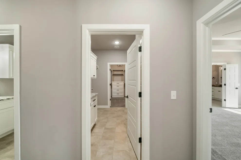 Tulsa Oklahoma Custom Home by Mahogany Homes - Photo 5