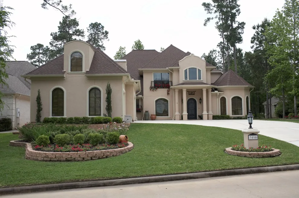Tuscan at Bentwater by J.W. Neathery Custom Home Craftsman - Photo 6