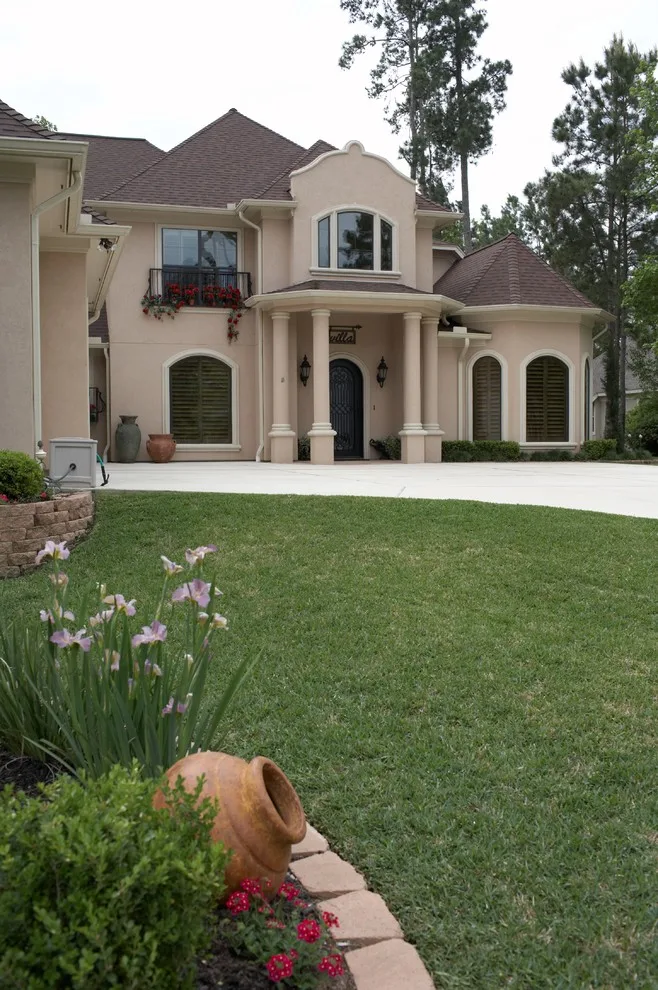 Tuscan at Bentwater by J.W. Neathery Custom Home Craftsman - Photo 2
